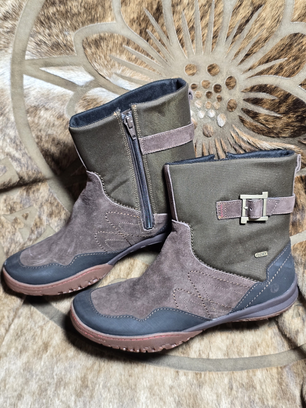 NWOT Merrell Women's 10.5 Albany Sky Waterproof Ankle Boots